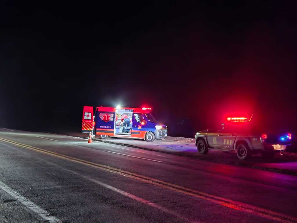 Acidente com moto na BR-262, na Serra do Macuco